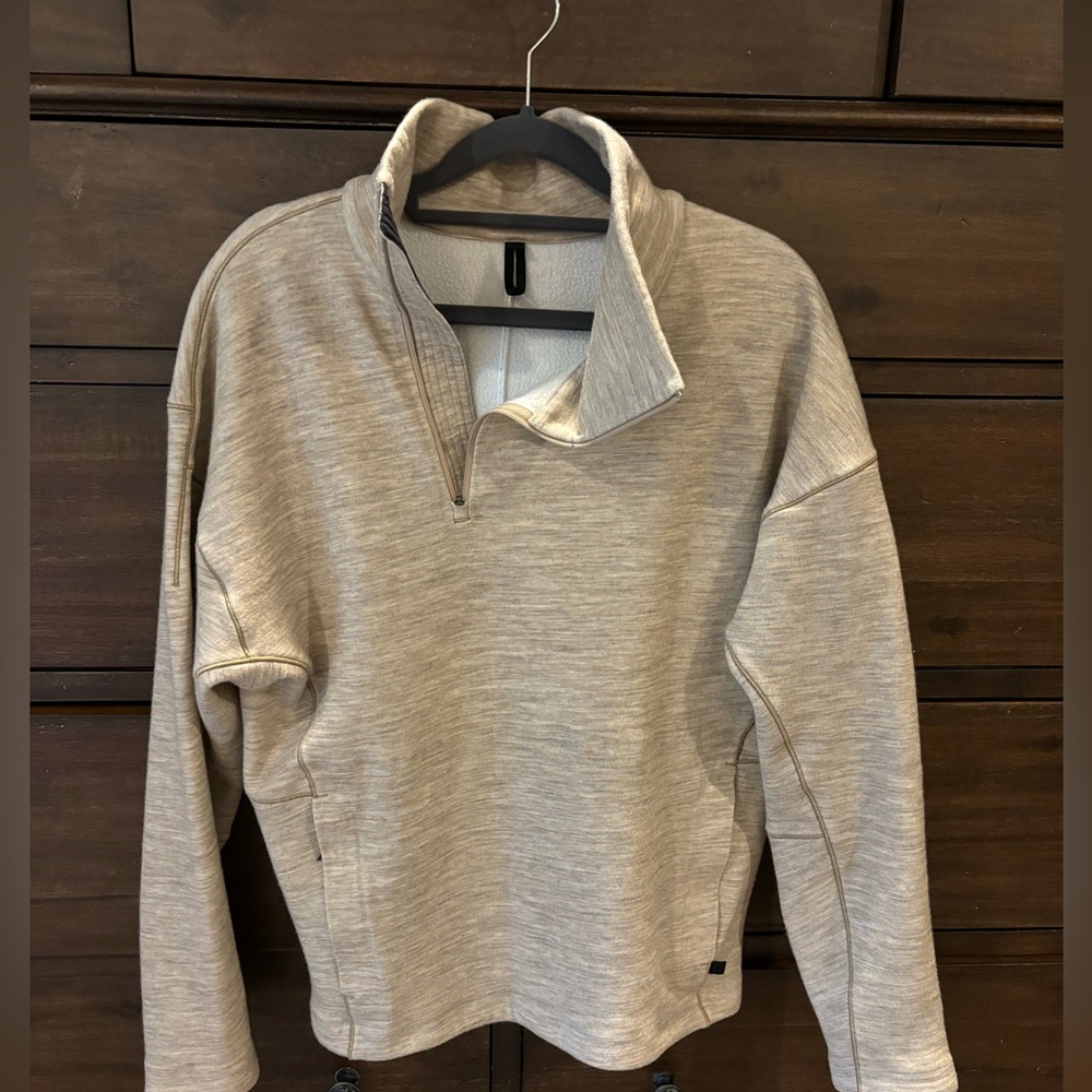 Lululemon half zip